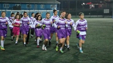 Samsun'daki eş futbol takımının maksadı kız evlatlarının düşlerini gerçekleştirmek