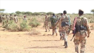 Somali ordusu, önemli konumdaki Mataban kasabasını Eş-Şebab'dan art aldı