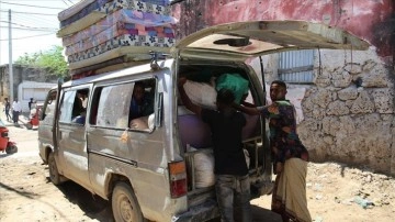 Somali'de 2,9 milyon kişi, arbede ve tabii afetler dolayısıyla konutlarını bırakma etti
