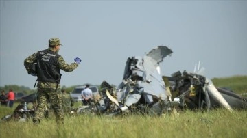 Tataristan'da paraşütçü haiz uçağın düşmesi kararı 16 isim yaşamını kaybetti
