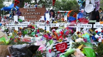 Teksas'taki okul saldırısına polisin karışma etmekte geciktiği ortaya konuldu