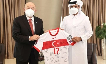 TFF Başkanı Özdemir'den Katar Futbol Federasyonu Başkanı Al Thani'ye ziyaret