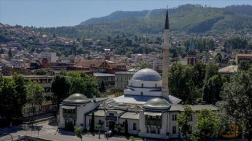 TİKA, çeyrek asırdır arazi almış olduğu Bosna Hersek'te firez mirası camileri bugüne ulaştırdı