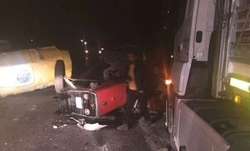 TIR'ın çaptığı traktörün sürücüsü öldü