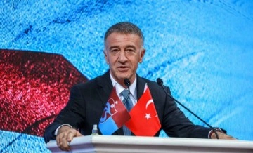 Trabzonspor'da Ağaoğlu A takımını kurdu 