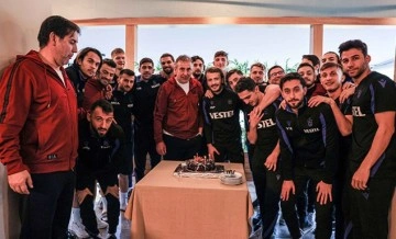 Trabzonsporlu Abdulkadir Parmak’a doğum günü kutlaması