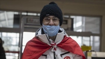 Türk sporuna ilki yaşatan hızlılık patenci Furkan Akar Kış Olimpiyatları'na uğurlandı