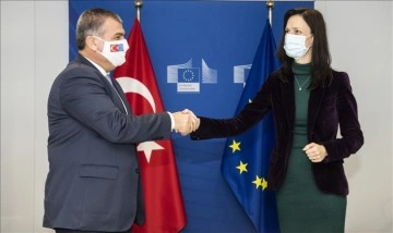 Türkiye-AB ortada Ufuk Avrupa, Erasmus+ ve ESC iştirak anlaşmaları imzalandı