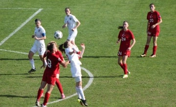 U17 Kız Futbol Milli Takımı, hazırlık maçında Rusya'ya 6-0 yenildi