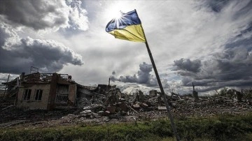 Ukrayna ordusu, Herson, Donetsk ve Harkiv'deki birtakımı iskân yerlerini Rus güçlerinden art ald