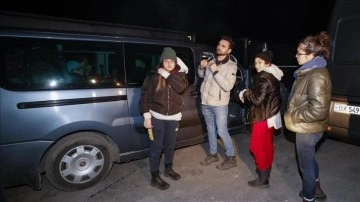 Ukrayna-Polonya sınırından 10 Türk kişmiri eliyle boşaltma edildi