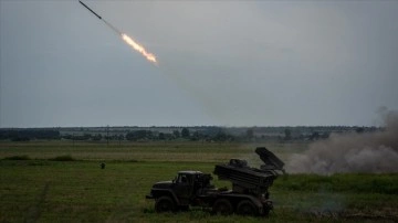 Ukrayna, ülkenin güneyinde Rus güçlerine hakkında hücum başlatıldığını duyurdu