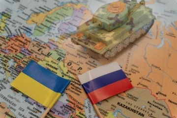 Ukrayna'da örfi idare duyuru edildi
