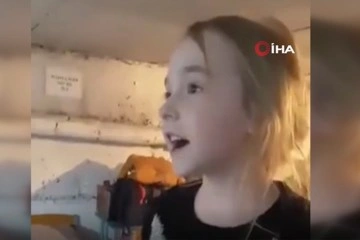 Ukrayna’daki sığınakta şarkı söyleyen küçük kız, büyük ilgi gördü