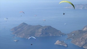 Yamaç paraşütünün 'en dobra hilecilik pilotları' Fethiye'de buluşacak