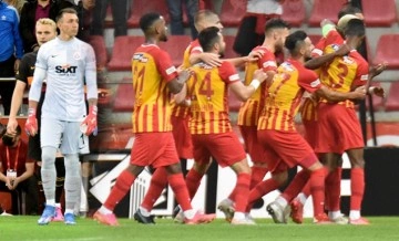 Yukatel Kayserispor - Galatasaray: 3-0